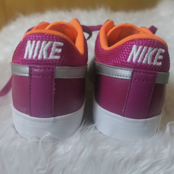 NIKE NIB Women`s Magenta Match Supreme Leather SZ 5 style 631461 500 - Picture 4 of 8